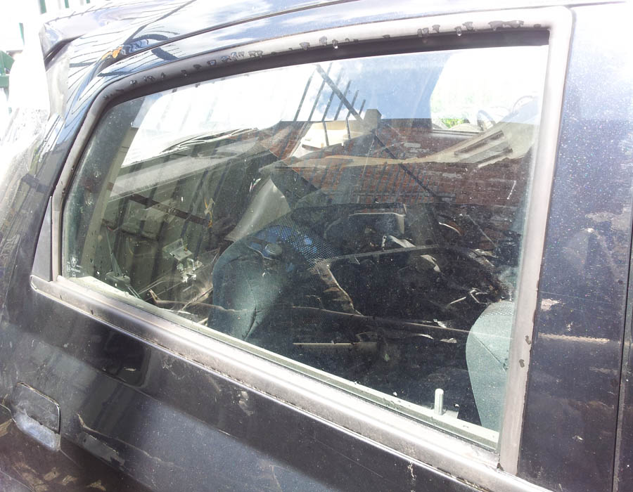 Proton Savvy Style door-window-glass-driver-side-rear